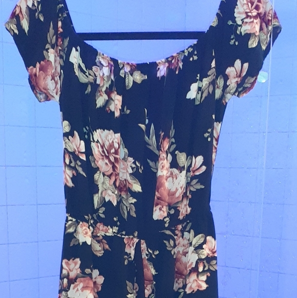 FLORAL DRESS/ROMPER - Picture 3 of 4